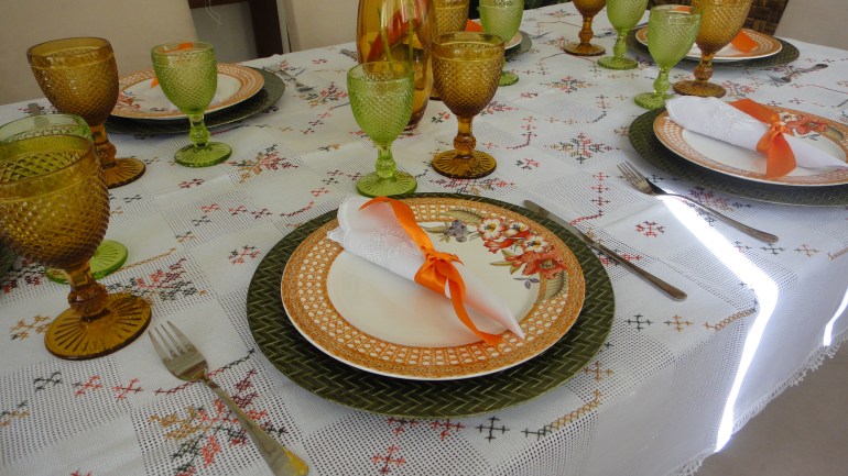 prato palha e sousplat verde