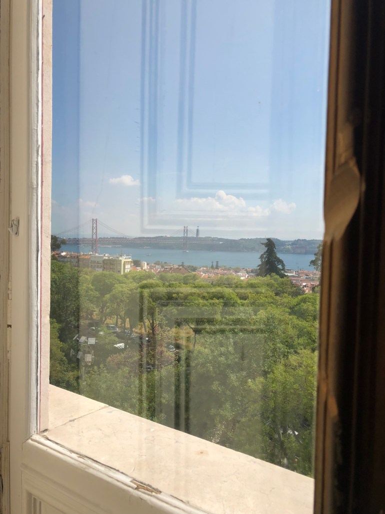 42E3ED27-4848-4B2D-9AA0-C8431562075B