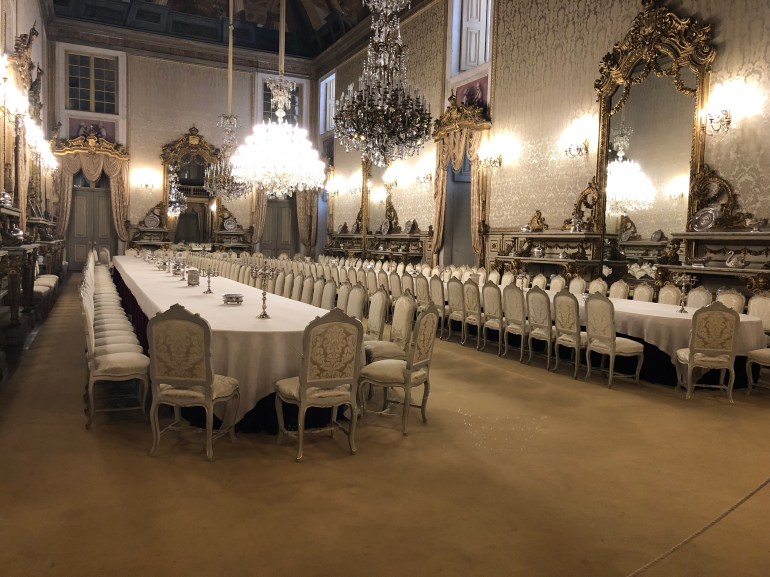 80AAFD33-4CE0-434F-B3D4-A1C81BA06979